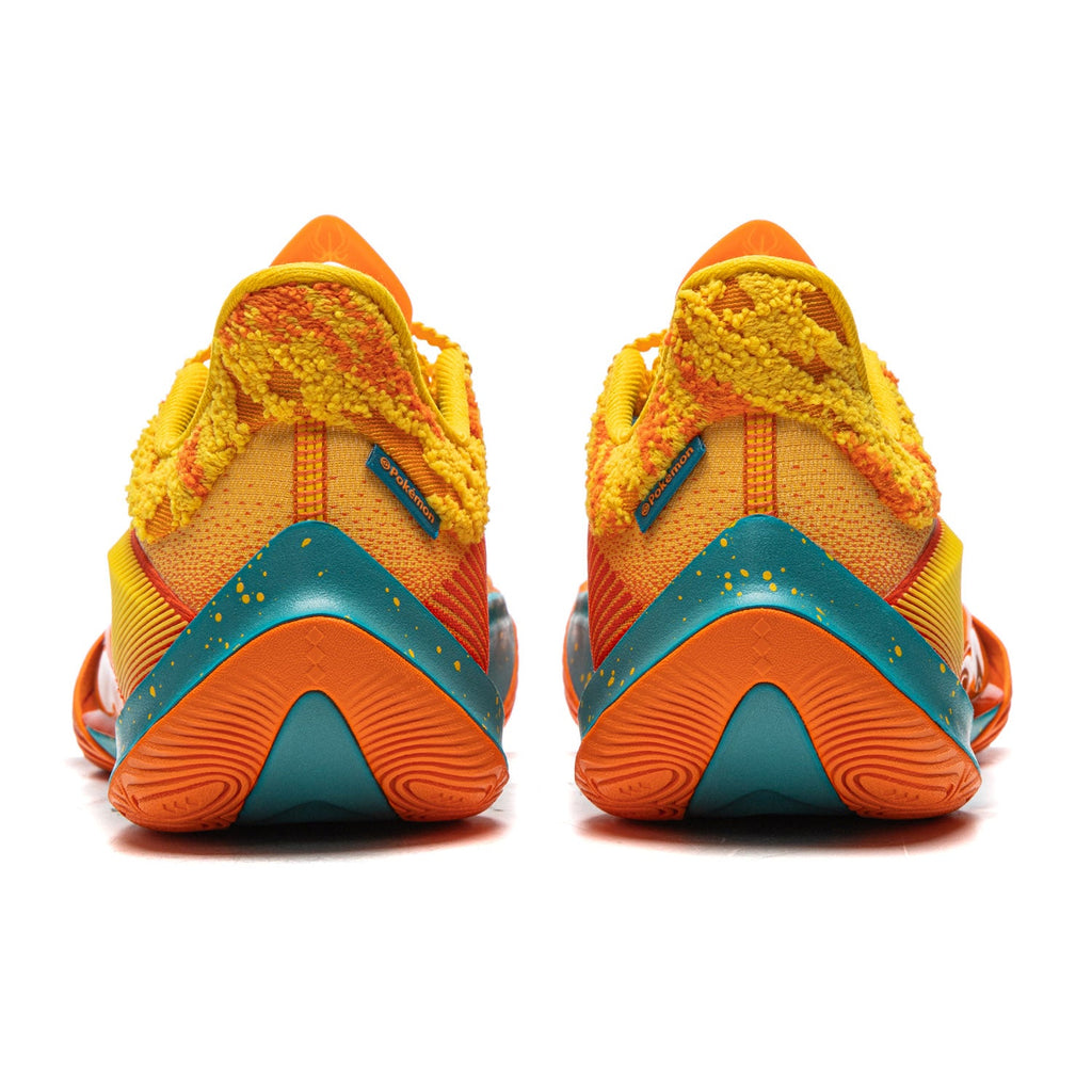Pokemon x LiNing Sonic 13 v2 'Charizard'