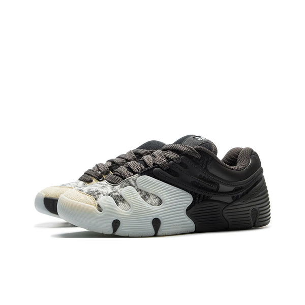 PLEASURES X LiNing Pro 'Black Gray White'