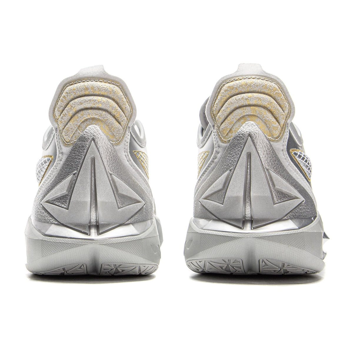 LiNing Jimmy Butler JB3 'Armor'