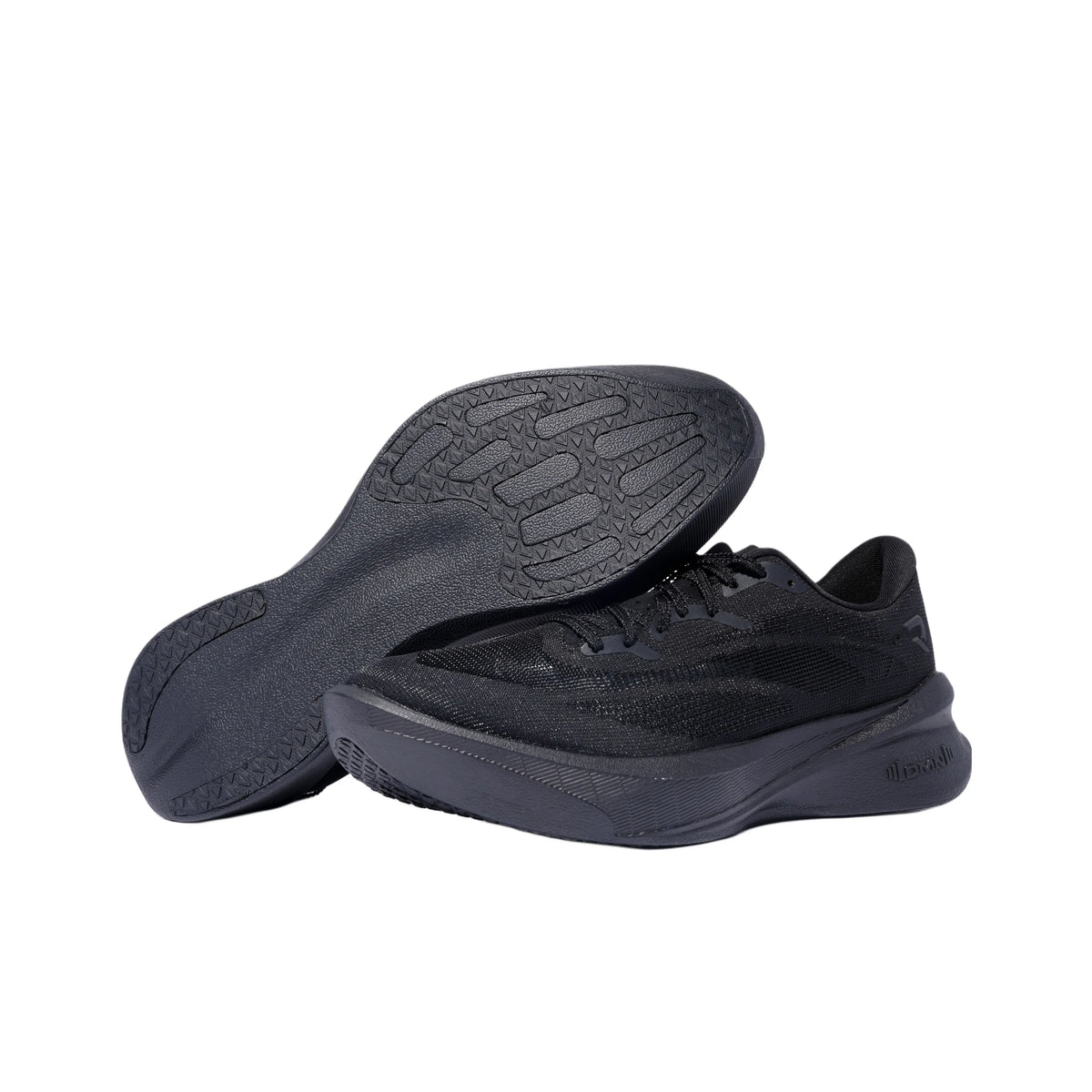 Dynafish 1.0 'Black' | Running Shoes