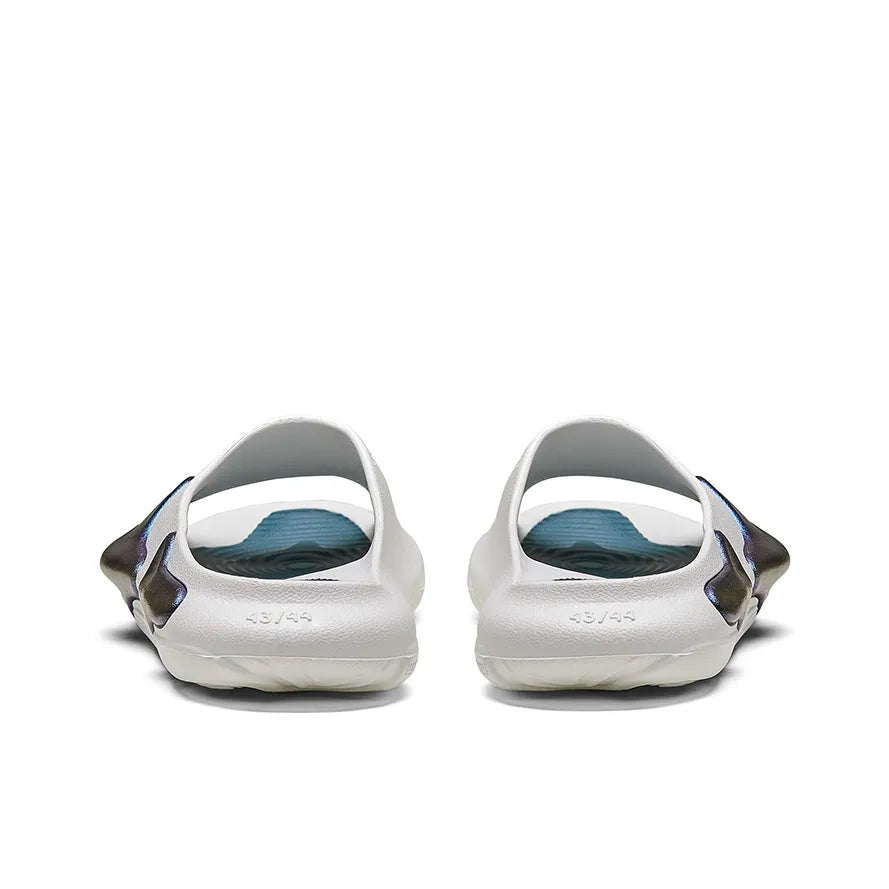 EQLZ EQUALIZER Slides 0050 'Lunar Gleam'