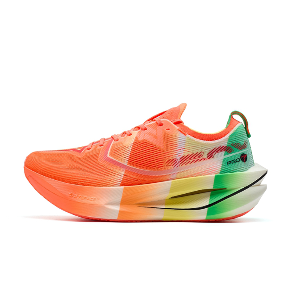 X-TEP 160X 7.0 PRO 'Red Island Green' | Running Shoes Main image
