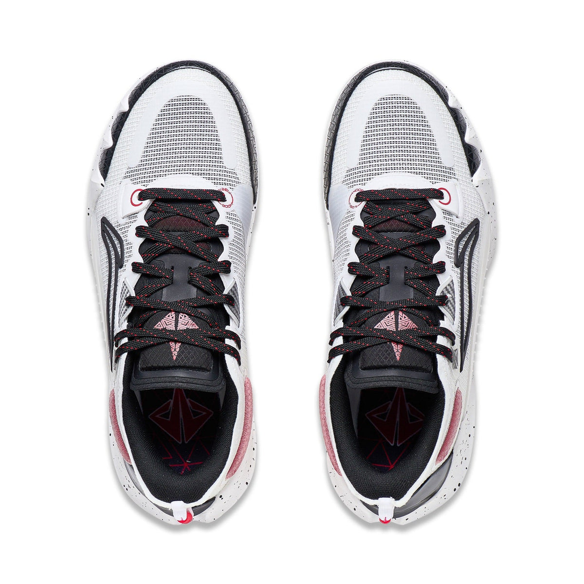 LiNing Jimmy Butler 1 'Host'