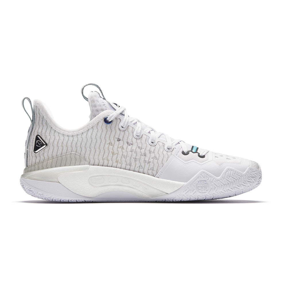 ANTA Shock Wave 5 'Smriti'