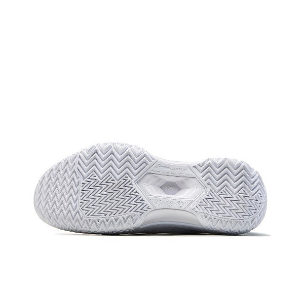 LiNing Jie Ao 'white flame'