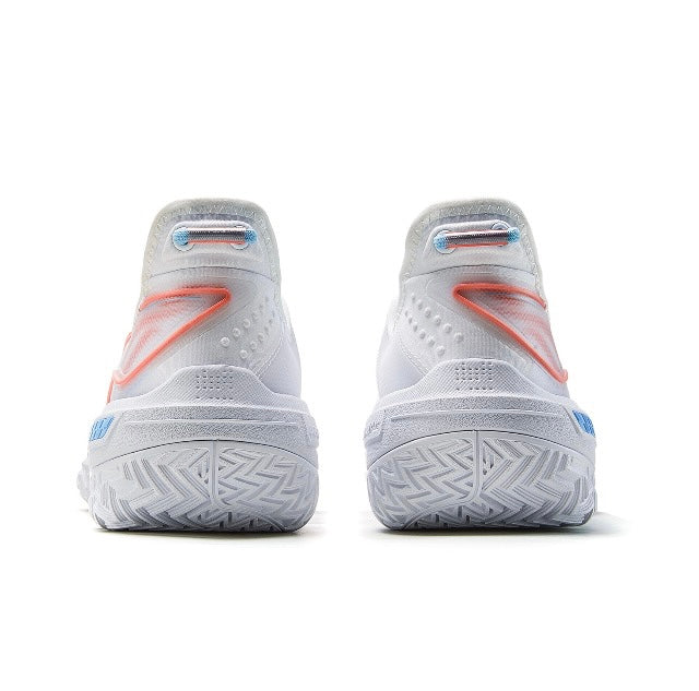 LiNing Jie Ao 'white flame'