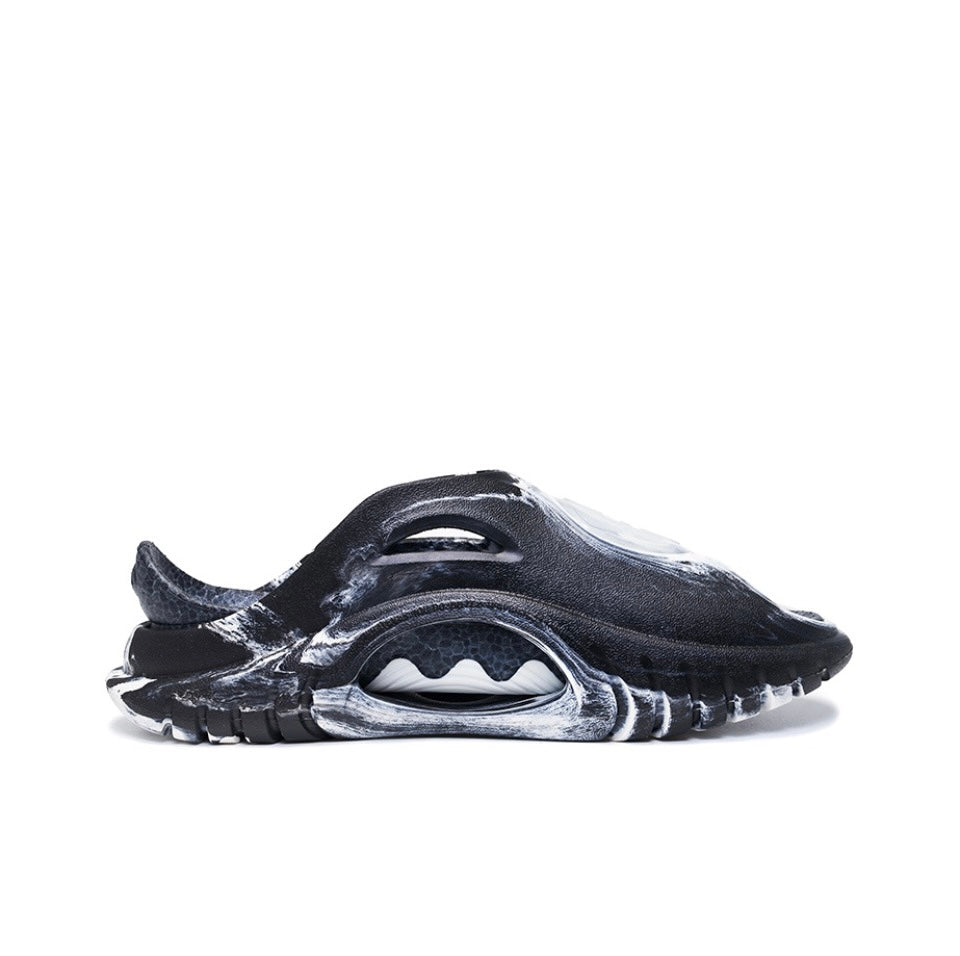 Rigorer Shark 1 ‘Black and White'