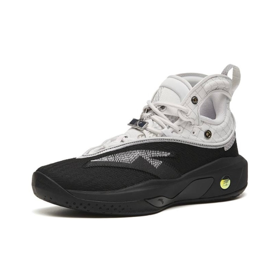 ANTA KT8 Klay Thompson 8 'Gentleman Black White' Secondary image