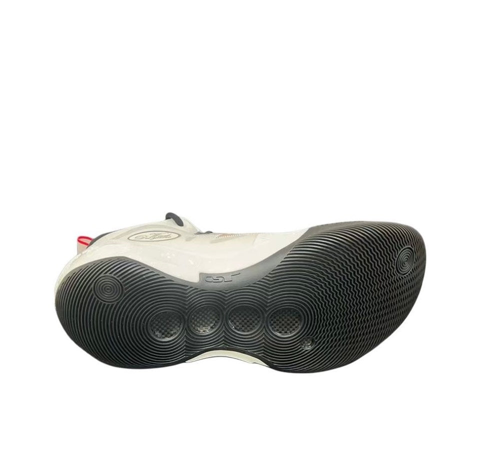 LiNing Way of Wade 10 Low ‘Panda’ Secondary image