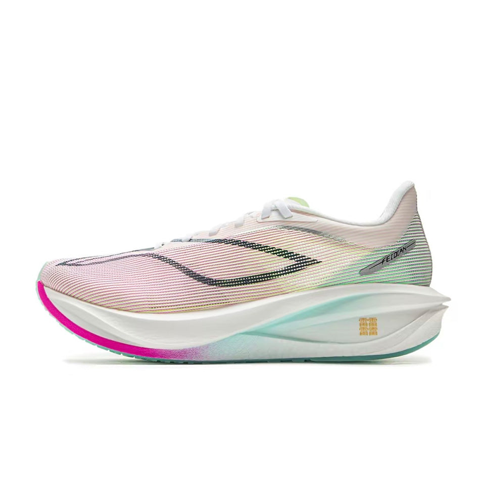 LiNing Feidian 5 Challenger ‘White Pink’「Women」 Main image