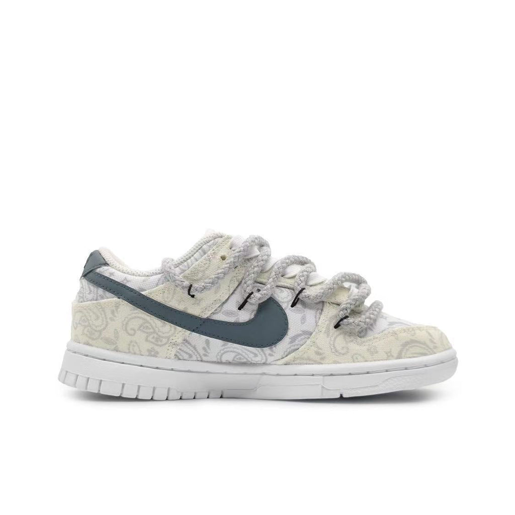 Nike Dunk Low Top 'Holiday Drift' [Customized]