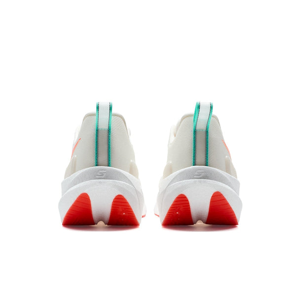 XTEP 2000km 5.0 'White Orange'