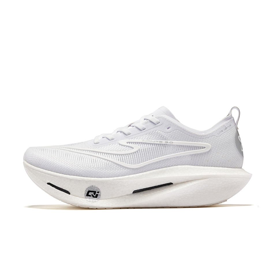 ERKE Infinite 4.0 'White Dwarf' | Running Shoes Main image