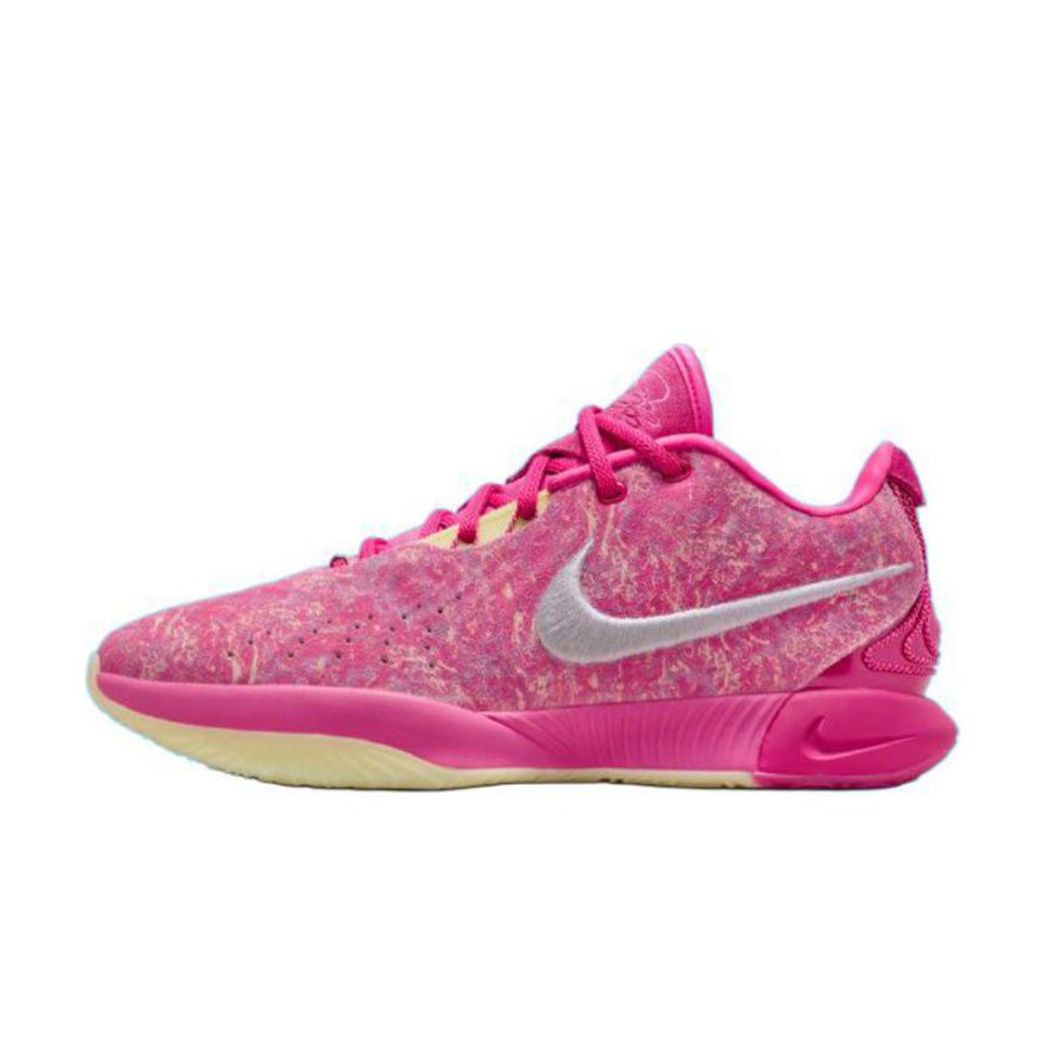 Nike LeBron 21 'The World Is Your Oyster' Main image