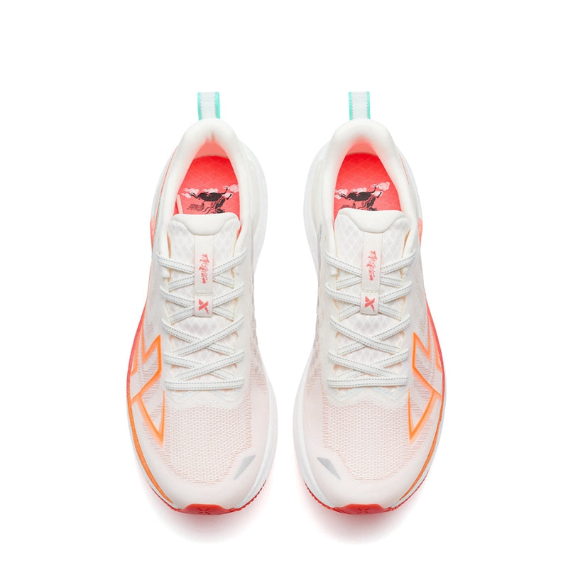 XTEP 2000km 5.0 'White Orange'