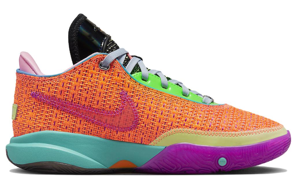 Nike LEBRON 20 'TOTAL ORANGE' Secondary image
