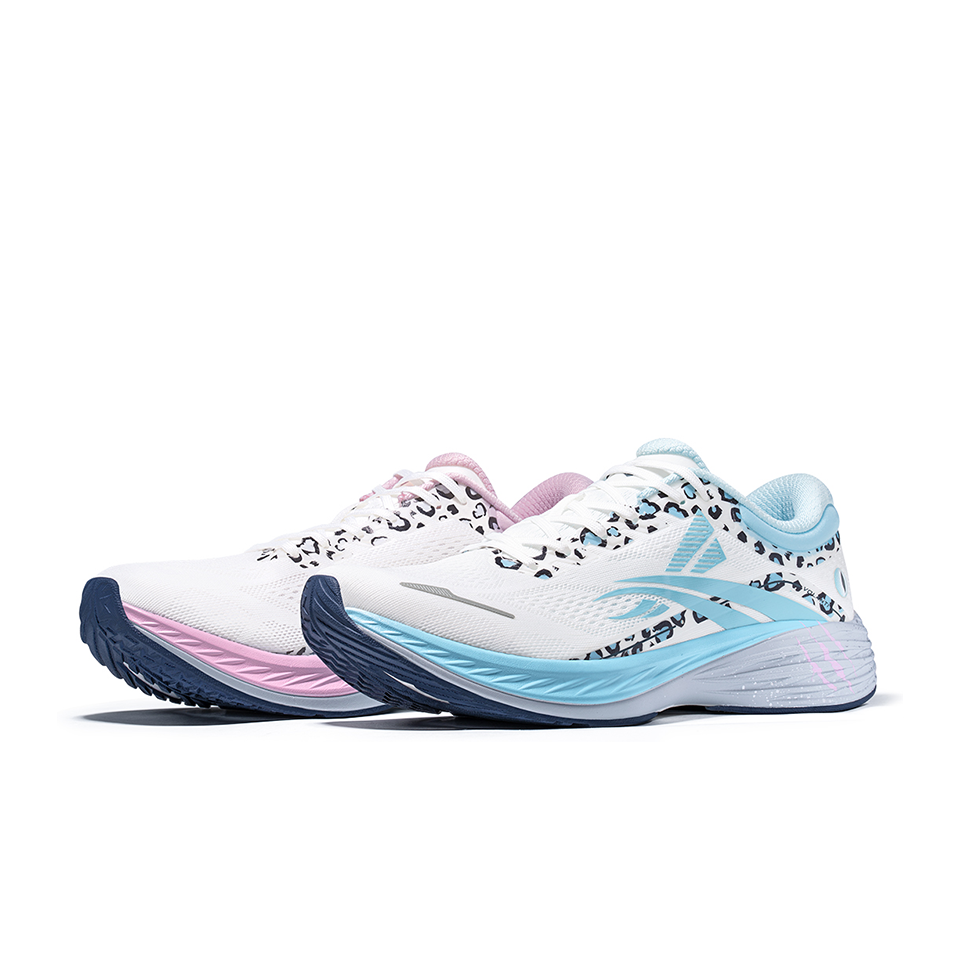 Volanti Panda 'Blue Pink Mismatch' | Running Shoes Main image
