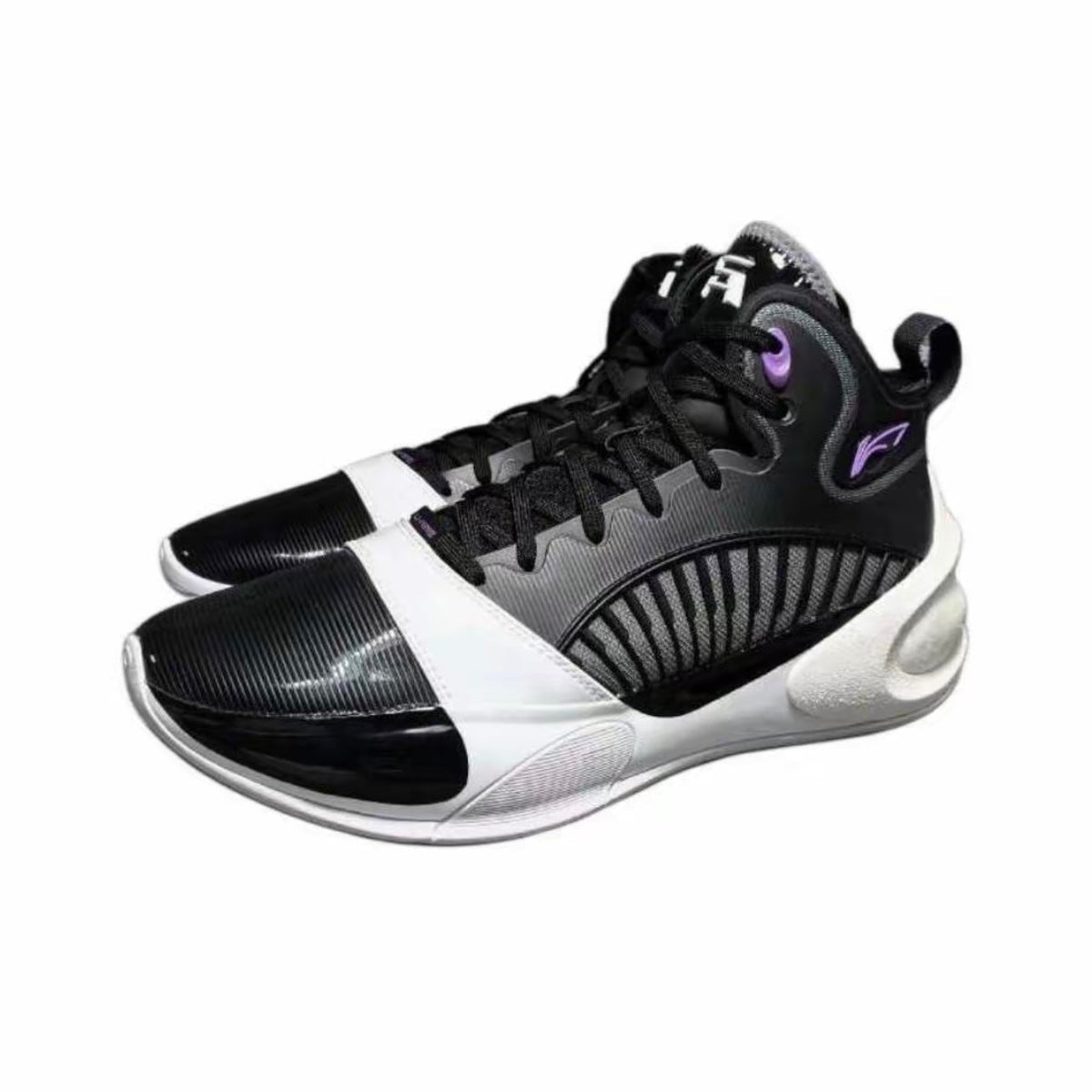 LiNing Yushuai 17 ‘Black White’
