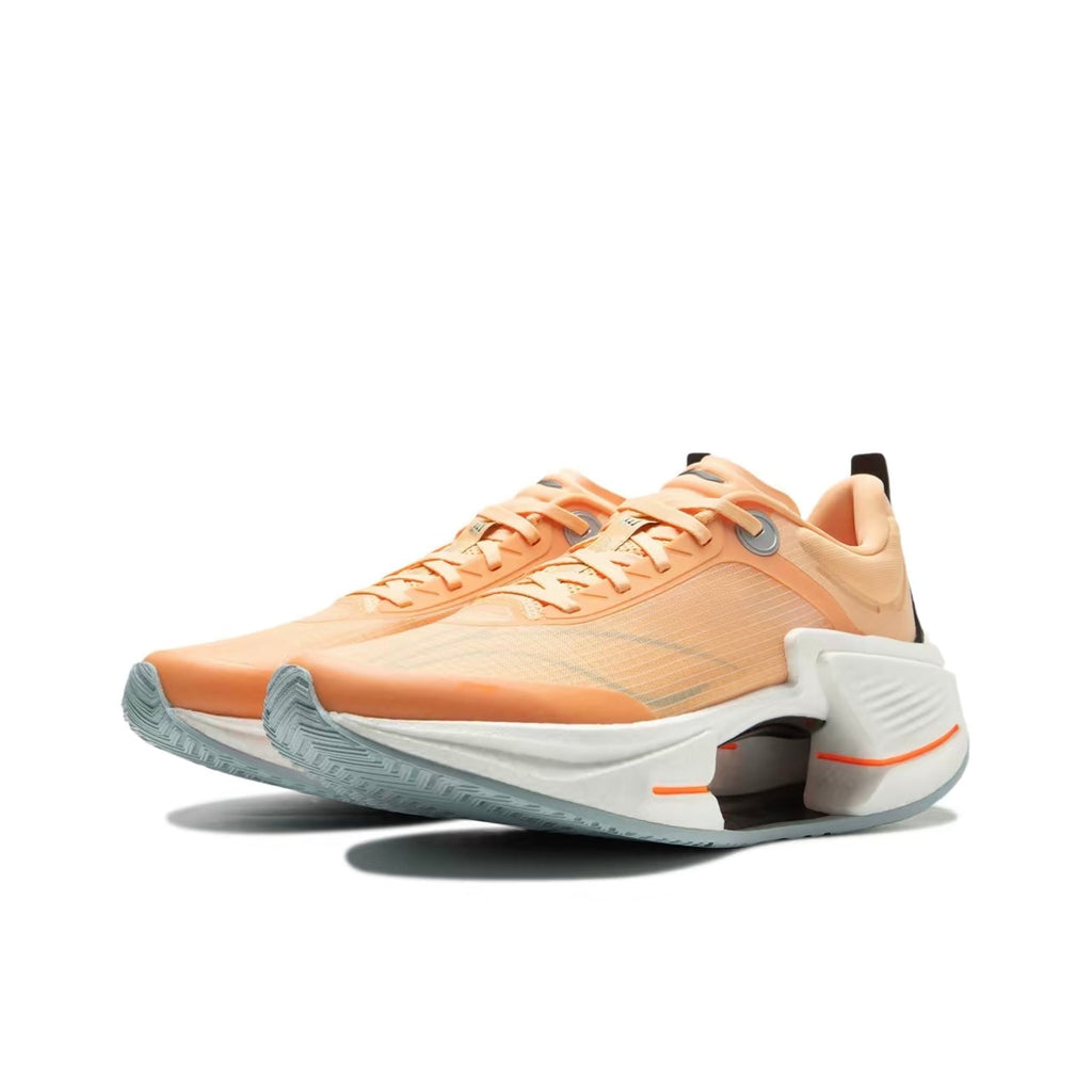 LiNing Shadow 3 Essential ‘Orange’