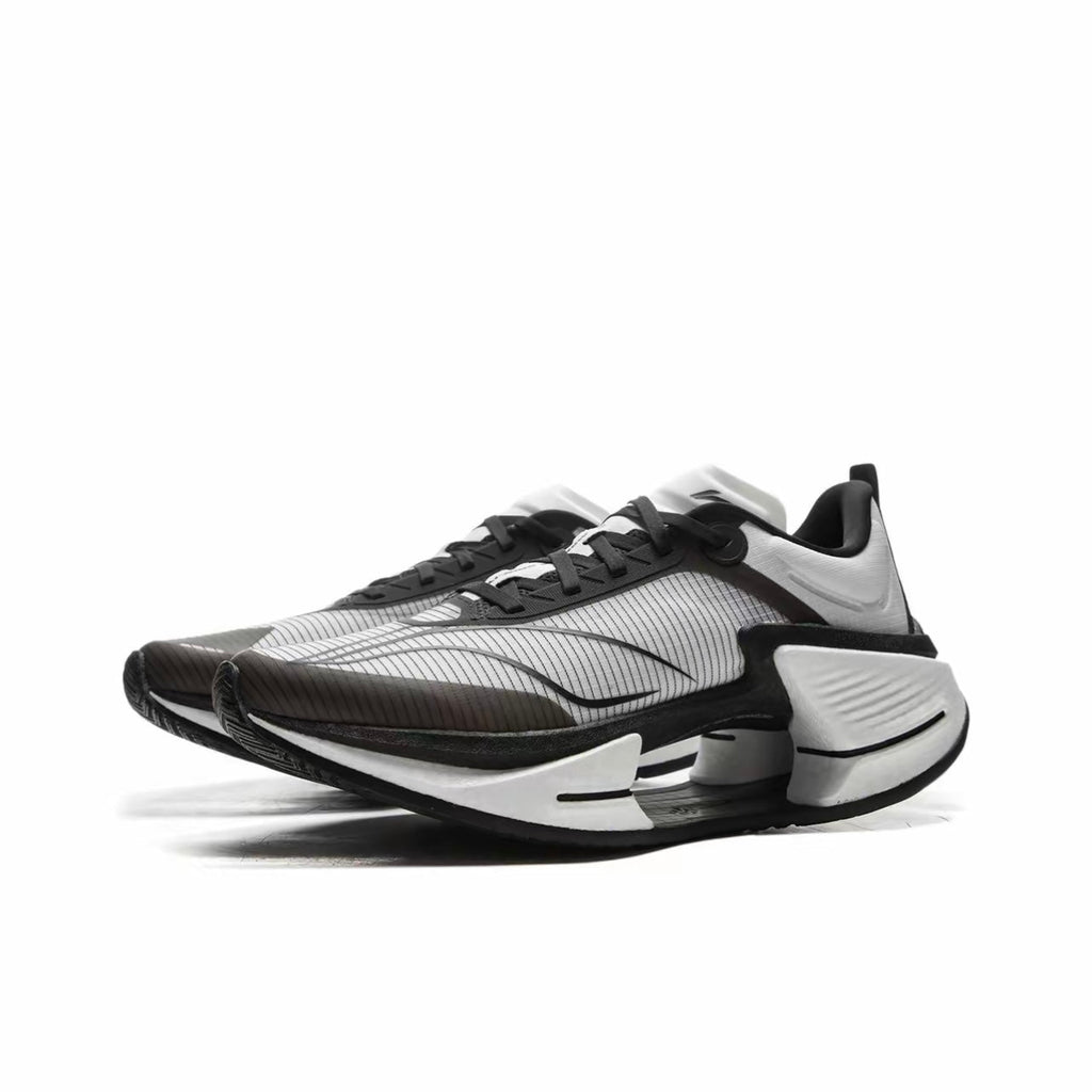 LiNing Shadow 3 Essential ‘White Black’