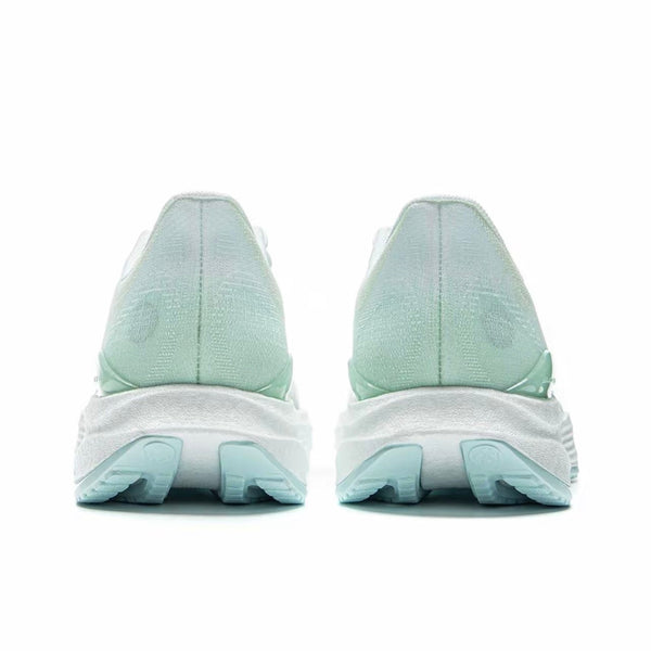 LiNing Super Light 22 'White Green'「Women」 | Running Shoes