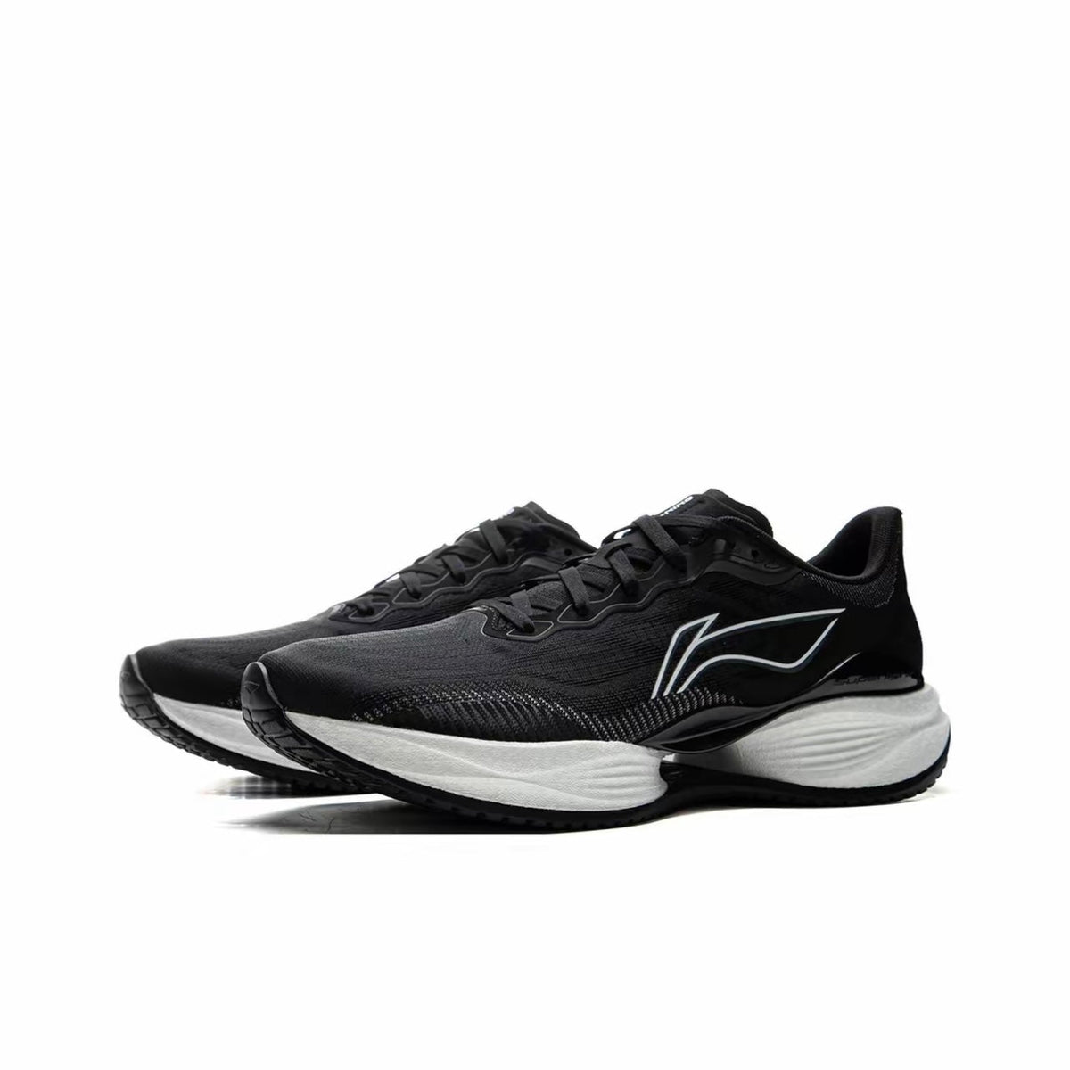LiNing Super Light 22 ’Black White‘ | Running Shoes