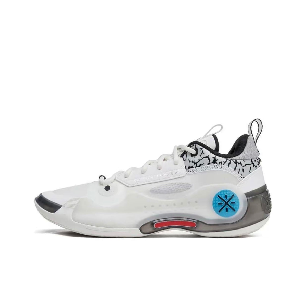 LiNing Way of Wade 10 Low ‘Black Flash' Main image