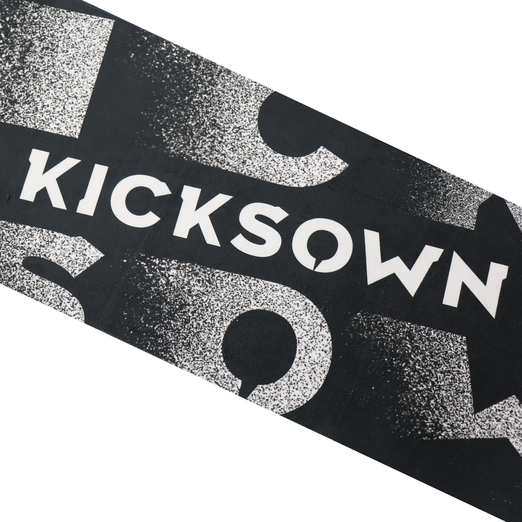 Free Towel on New Styles(Limited One Random Colorway Towel )