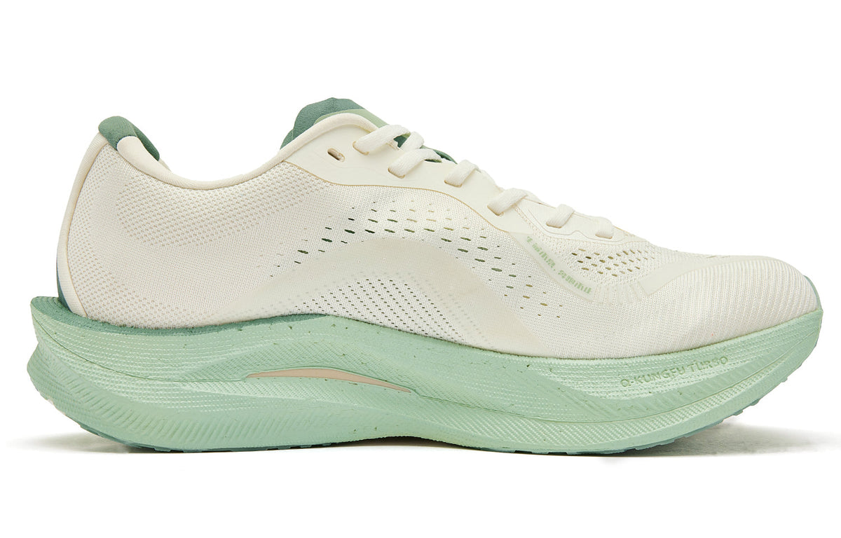 QIAODAN Wind-Running 2.0 'Ivory Jade Green'「Women」 | Running Shoes