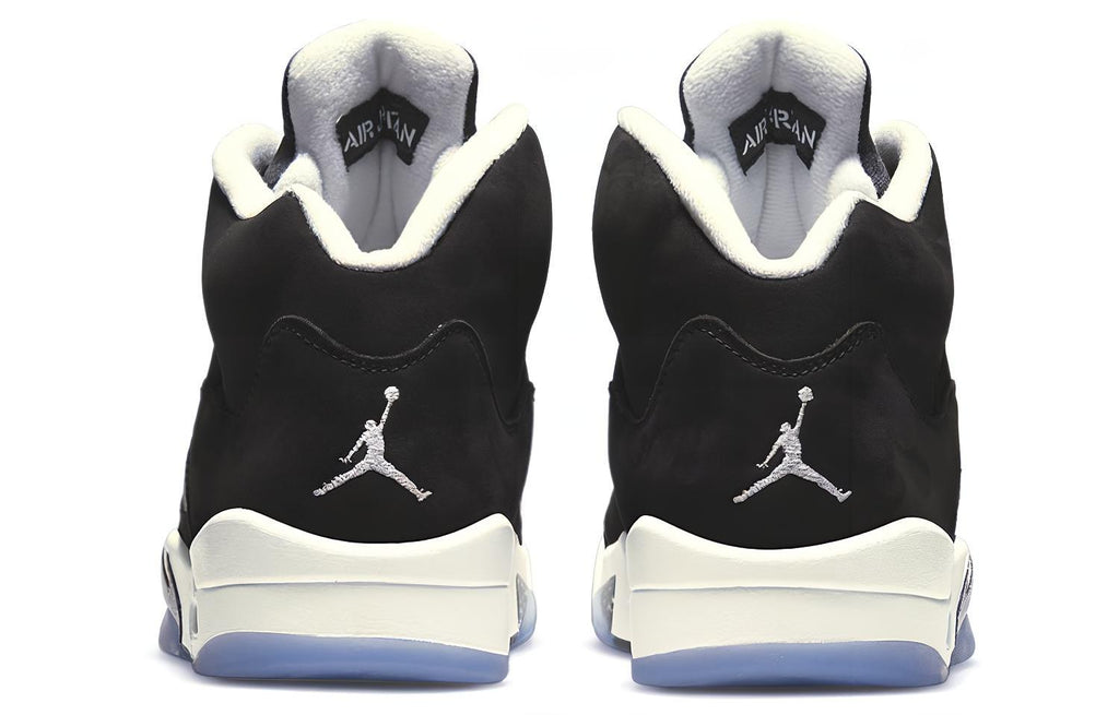 Air Jordan 5 Retro ‘Oreo 2021’