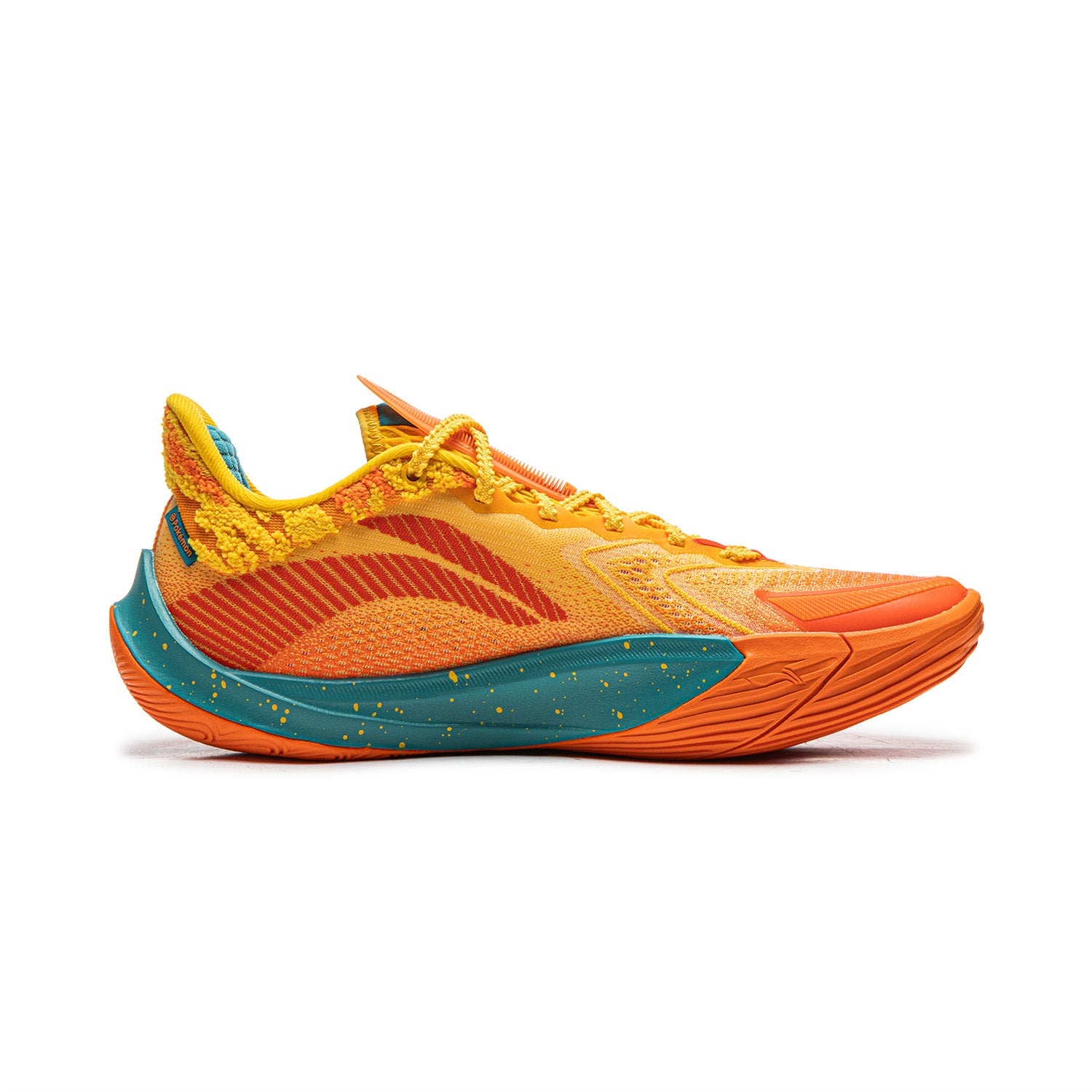 Pokemon x LiNing Sonic 13 v2 'Charizard' Secondary image