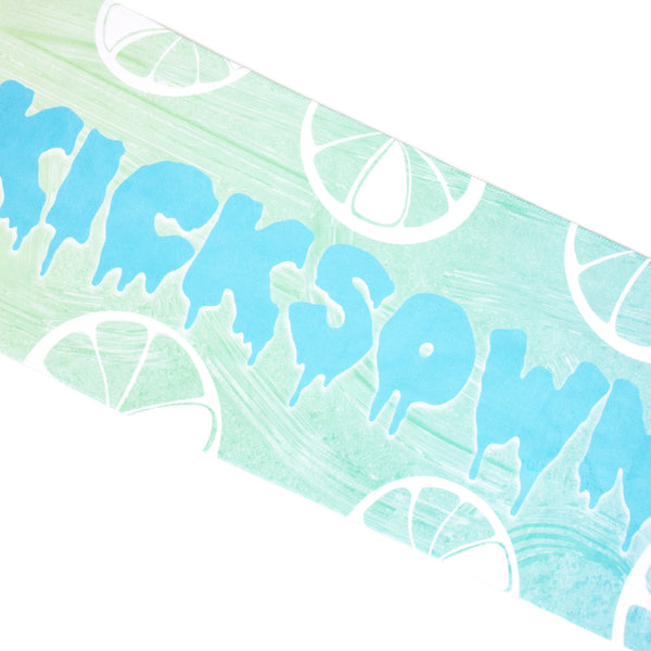 Free Towel on New Styles(Limited One Random Colorway Towel )